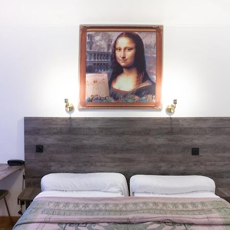 Hotel Leonard De Vinci 75011 Παρίσι Εξωτερικό φωτογραφία