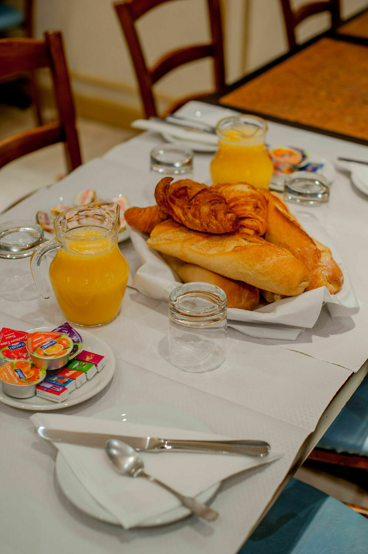 Hotel Leonard De Vinci 75011 Παρίσι Εξωτερικό φωτογραφία